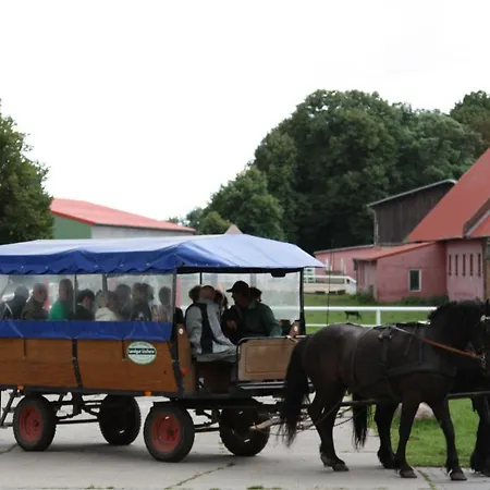 Gaestehaus Landgut Lischow 3*